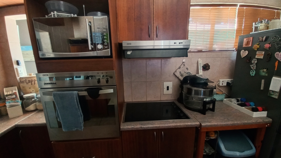 3 Bedroom Property for Sale in Vredenburg Western Cape